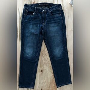 Women’s American Eagle Boy Jeans size 12